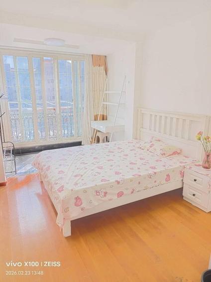 宝山大华合租 宝山文华苑(三期)1室1厅/20平/中楼层