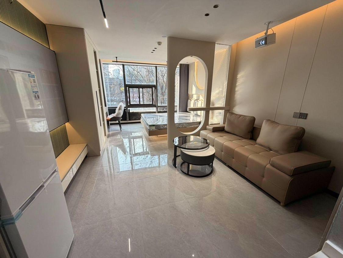 合租·马陆汽配城