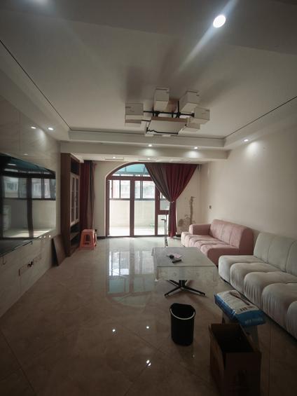 北京爱伦堡3室2厅109平中楼层/共4层