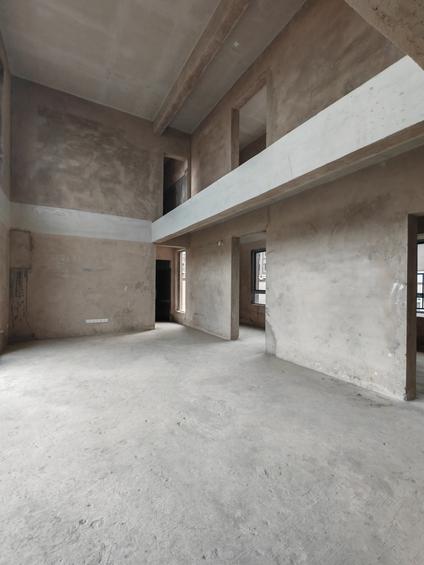 重庆中国铁建白鹭半岛4室2厅144.92平高楼层/共7层