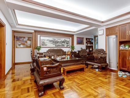 北京金溪大厦4室2厅107平中楼层/共8层