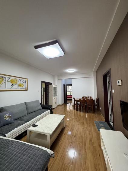 北京鹭岛名苑2室2厅83平低楼层/共11层