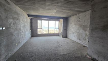 威海望海名居3室2厅169平中楼层/共17层