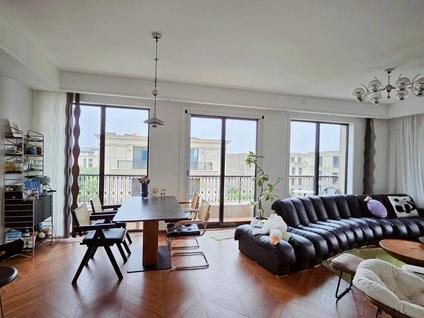 北京高华小区2室2厅42平高楼层/共9层