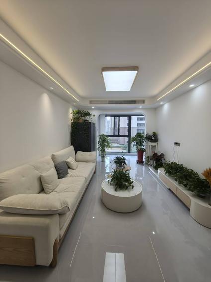 扬州碧桂园望江府3室2厅98平低楼层/共27层