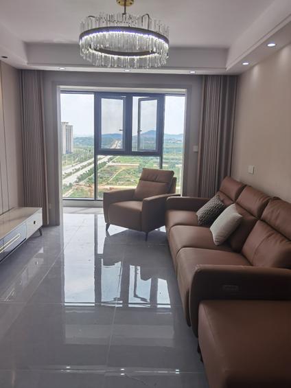 北京中粮祥云地铁小镇3室2厅94.2平中楼层/共33层