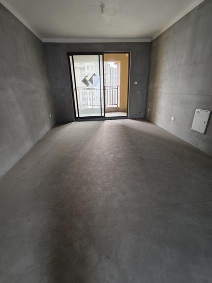 北京双汇国际3室2厅117平中楼层/共33层