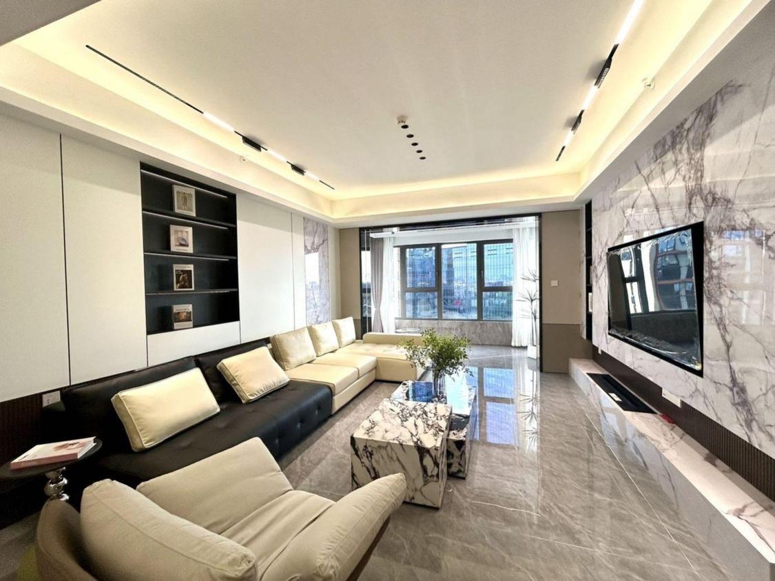 合租·周康五村