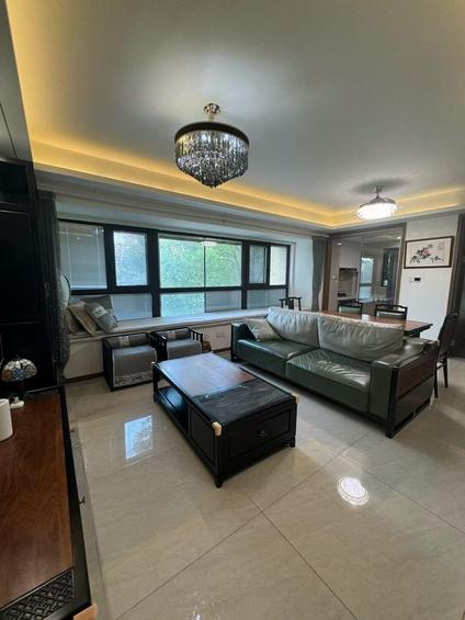 上海中国铁建香榭国际5室3厅200平低楼层/共3层