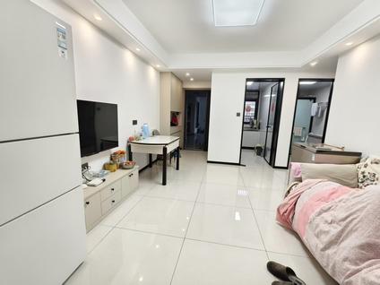 北京江淮郡2室2厅72平中楼层/共11层