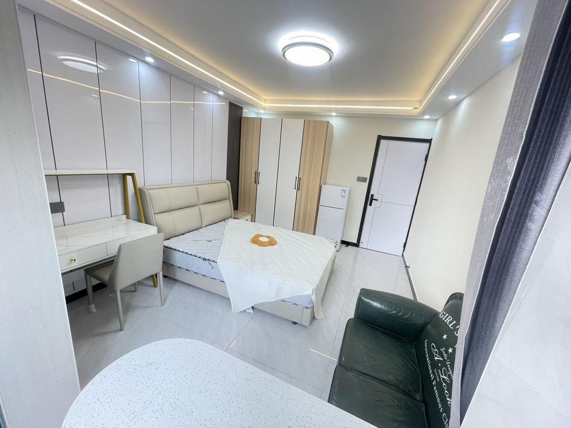 合租·万科海上传奇(御桥河滨苑)