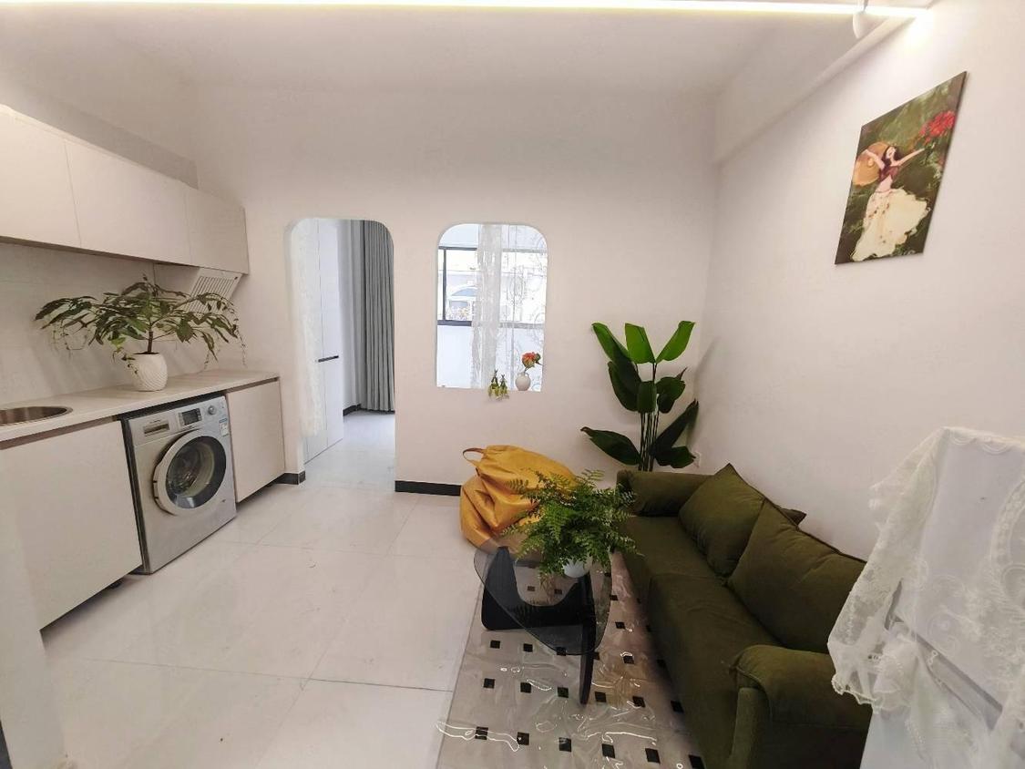 合租·马陆汽配城