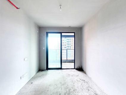 深圳悦峰尚府3室2厅107平高楼层/共51层