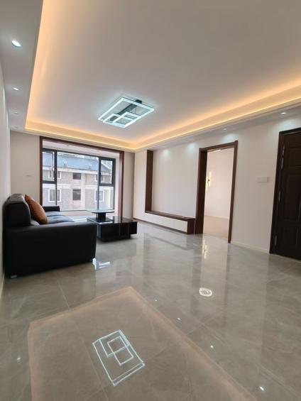 北京裕坤丽晶城3室2厅123平中楼层/共18层