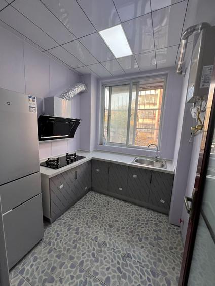 徐州蟠桃花园(二期)3室2厅92平中楼层/共6层