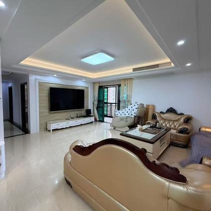 北京华夏广场4室2厅143平中楼层/共32层