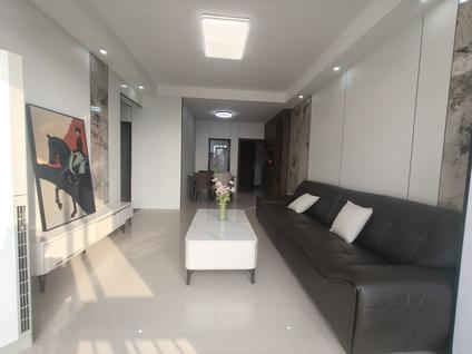 北京湖上瑞湖名苑3室2厅103平中楼层/共30层