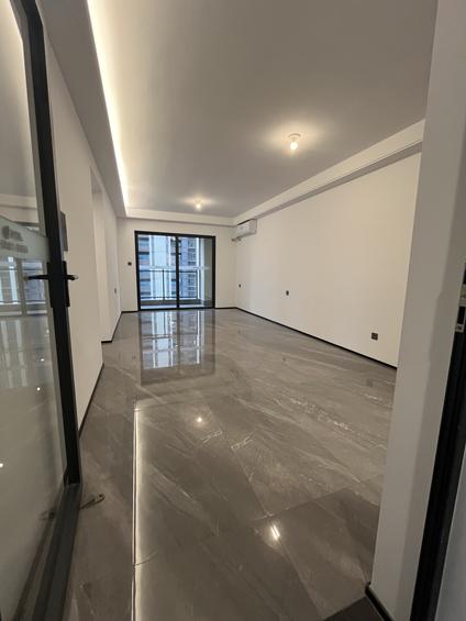 北京萝岗和苑3室2厅95平中楼层/共32层