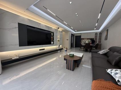 北京书香弘苑3室2厅135平中楼层/共18层