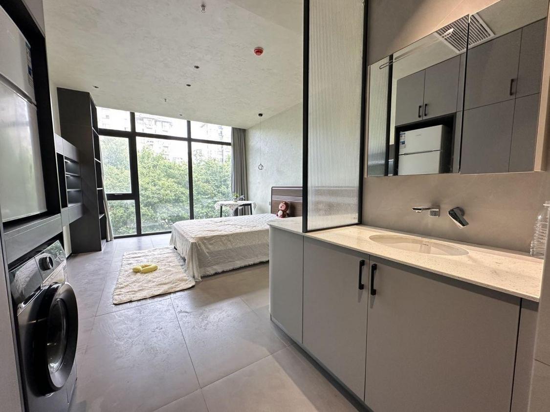 合租·周康五村