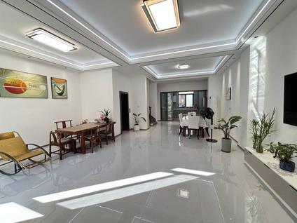 扬州观唐别院5室3厅190平中楼层/共3层