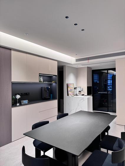 上海浦江花园(南区)3室2厅95平中楼层/共6层