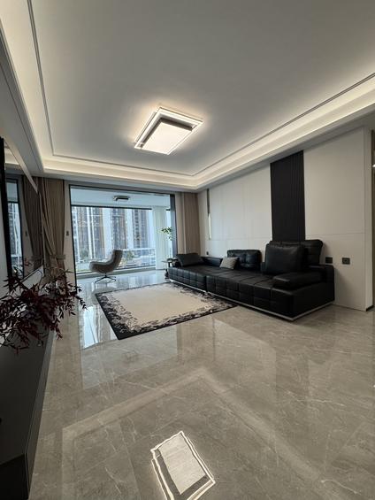 北京中海金线鼎3室2厅126平中楼层/共11层