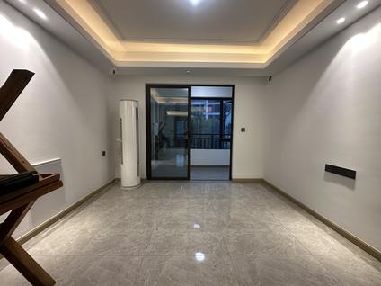 北京美的大发云筑3室2厅113平低楼层/共18层