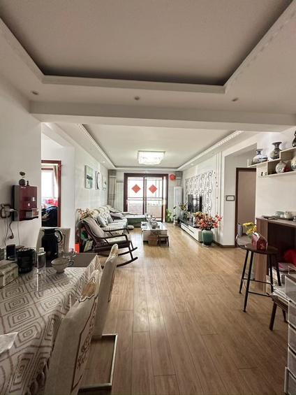 北京水岸城邦(正阳北路)3室2厅131平中楼层/共30层