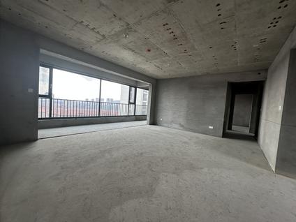 北京成山御苑3室2厅187平高楼层/共3层