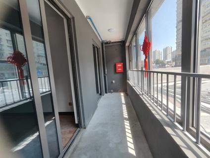 北京阳光城招商檀境3室2厅128平低楼层/共26层