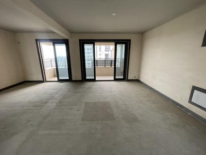 北京保利香颂3室2厅125平高楼层/共33层