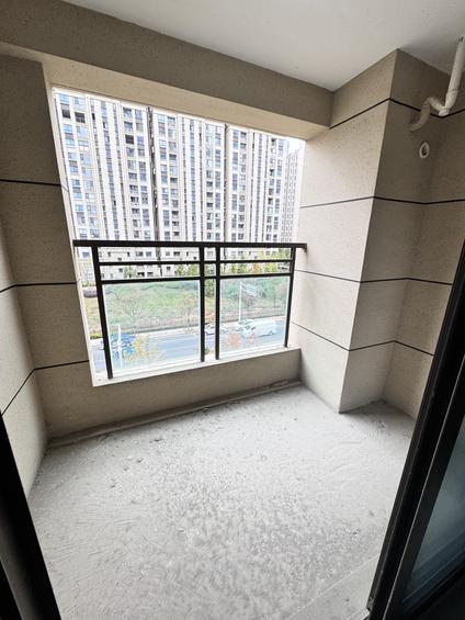 北京佳源荣御府(二期)3室2厅138平中楼层/共16层