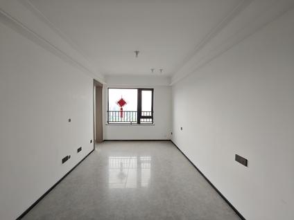 北京万科城2室2厅75平高楼层/共18层