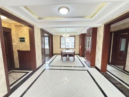 北京紫金江尚3室3厅128平高楼层/共7层