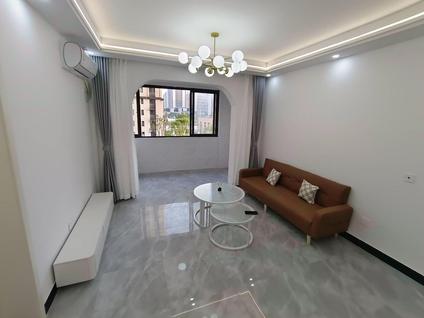 浦东康桥合租 周康五村2室1厅/86平/低楼层