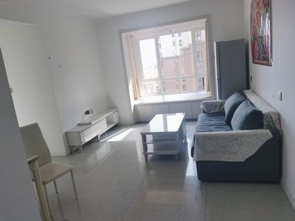 北京凤凰湖(D区)2室1厅79.8平高楼层/共18层