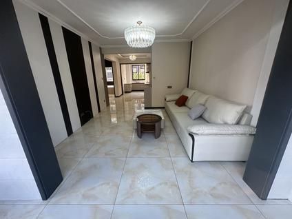 北京凤凰湖小区(湖畔雅居)2室2厅79平低楼层/共6层